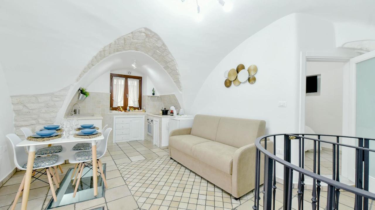 Grotta Antigone - 3min Dal Centro Storico Appartement Ostuni