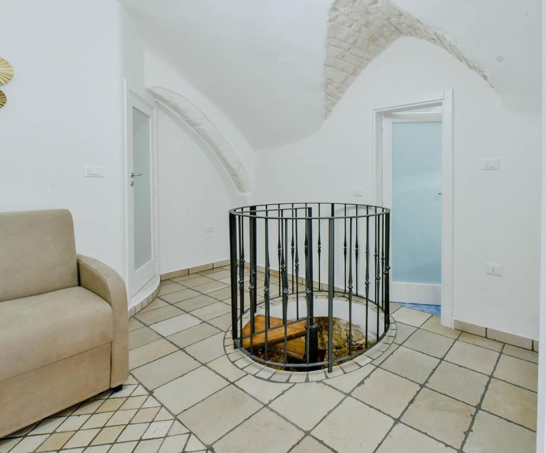 Grotta Antigone - 3min Dal Centro Storico Appartement Ostuni