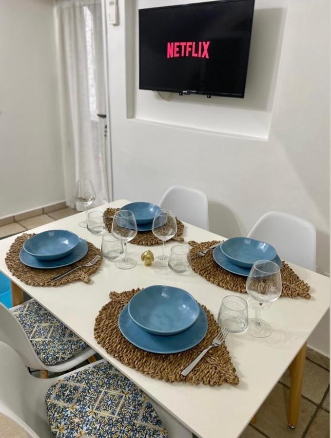 Grotta Antigone - 3min Dal Centro Storico Apartment *